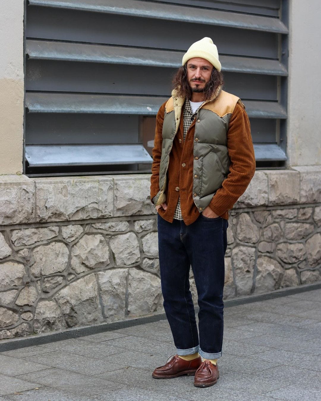 casual men's outfits with jeans