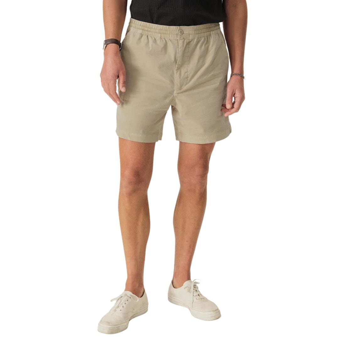 buck mason cinched waist chino shorts