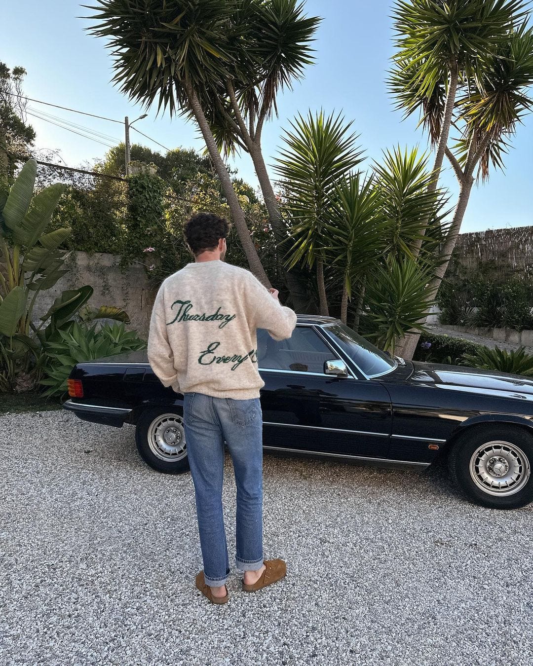 mens jeans outfit with birkenstock clogs