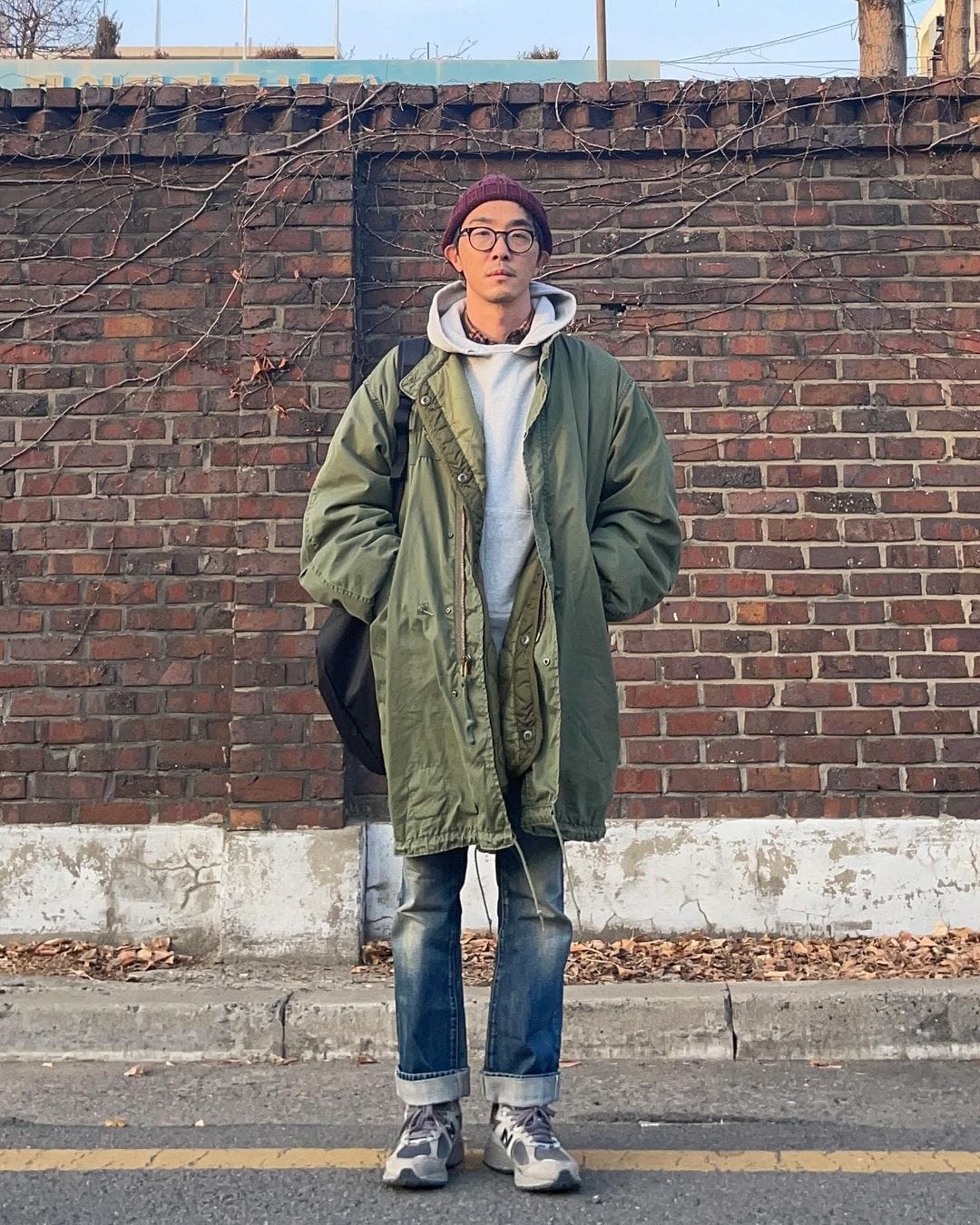 grunge outfit with jeans